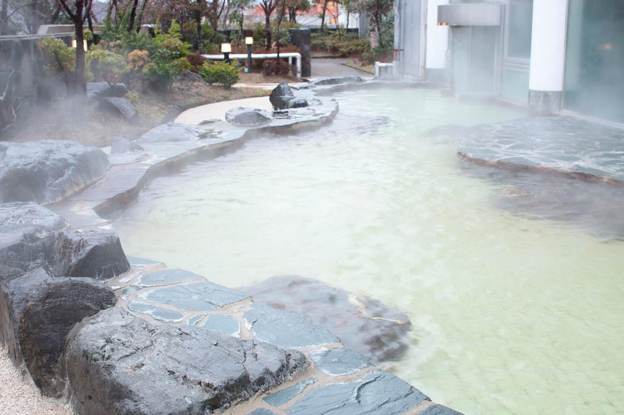 Spa Resort Hawaiians Monolith Tower Iwaki  Exterior foto