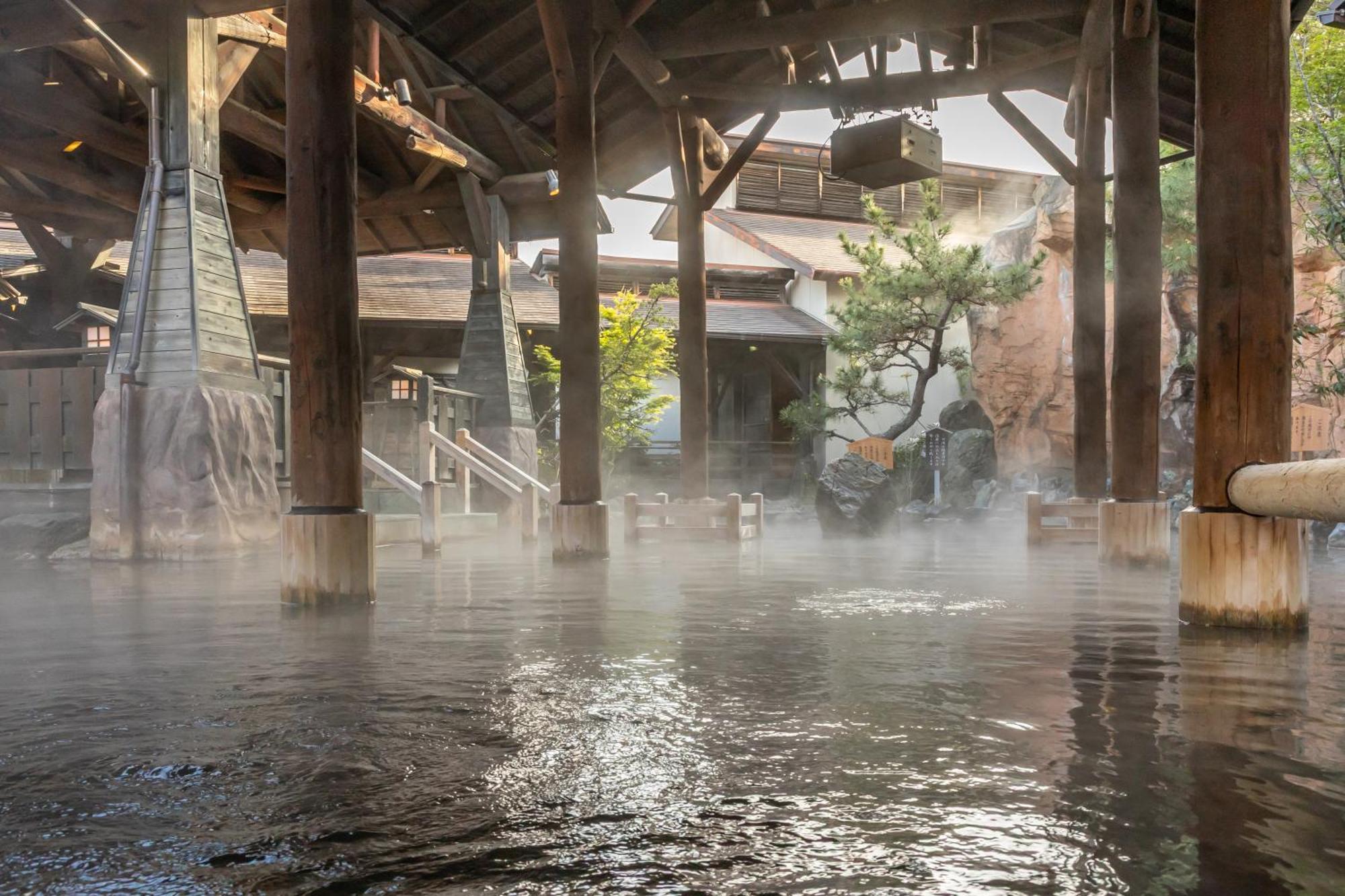 Spa Resort Hawaiians Monolith Tower Iwaki  Exterior foto