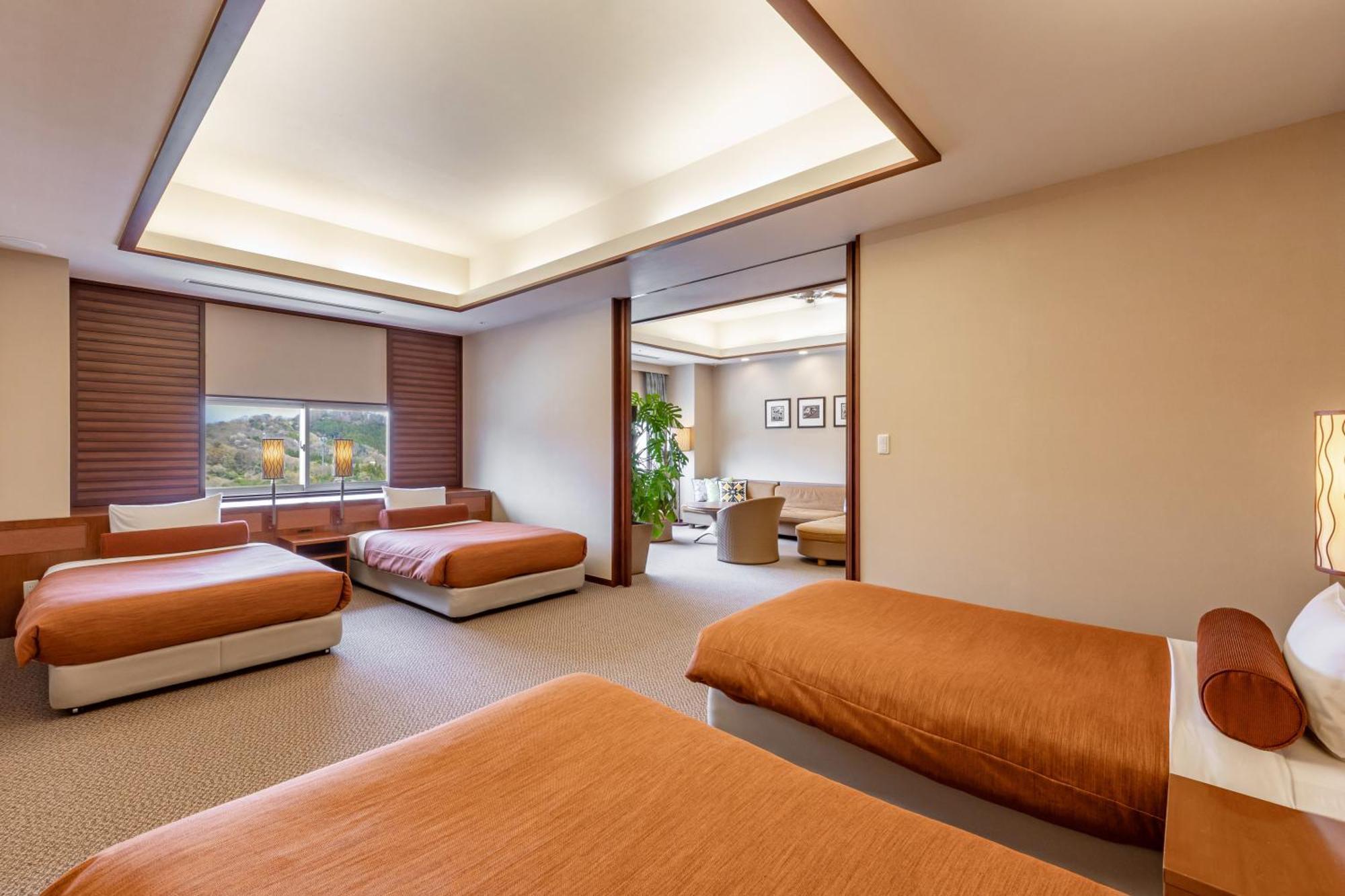 Spa Resort Hawaiians Monolith Tower Iwaki  Exterior foto